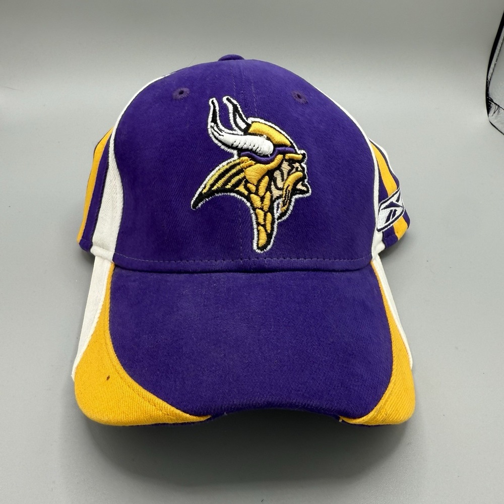 Vintage Minnesota Vikings NFL Reebok Football Hat Snapback Purple Yellow